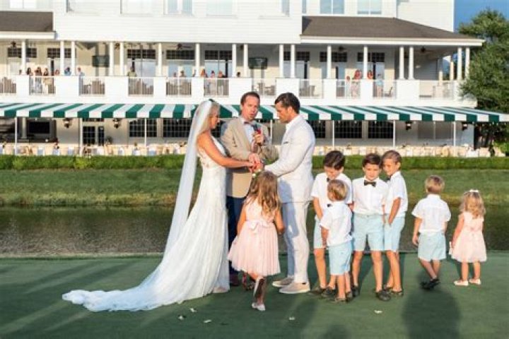 Is There a Sean Hannity and Ainsley Earhardt Wedding Date? What We Know